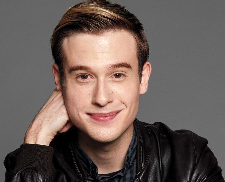 Tyler Henry Reads Las Vegas Las Vegas Magazine