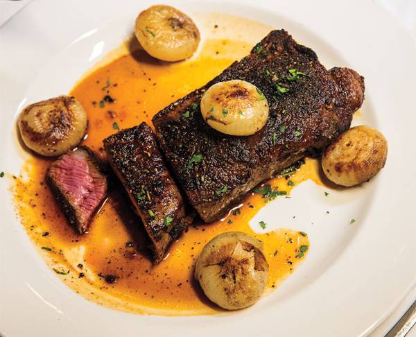 Delmonico Steakhouse Is A Cut Above In Las Vegas Las Vegas Magazine