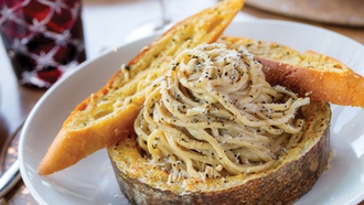 California influence seen in everything from décor to menu.