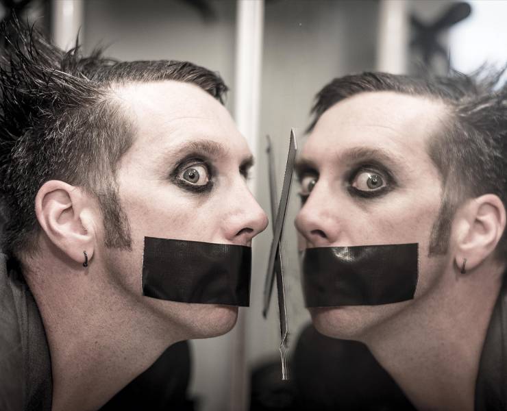 Tape Face is ready to help us all get through 2021 with laughter - Las Magazine