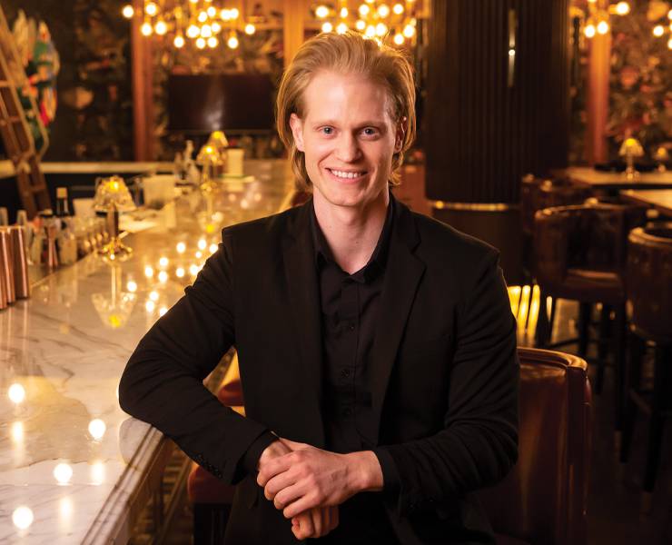 Friends With Benefits Chris Leavitt At Circa Las Vegas Magazine