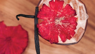 Garden-inspired lounge offers botanical-themed cocktails.