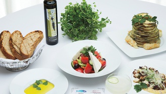 The latest experience includes restaurants at The Venetian and Wynn Las Vegas.