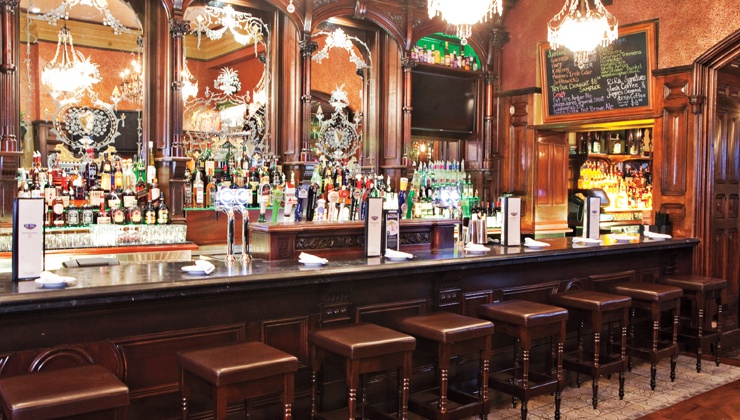 Traditional dishes, and a Guinness, are always the right choice.