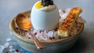 The Mandalay Bay gastropub has terrific food and cocktails.