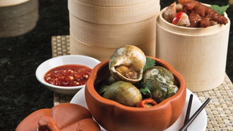 With an expansive menu, this Chinese restaurant offers something for everyone.