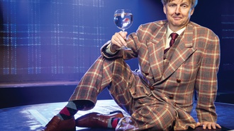 Magician’s comedy-magic act sparkles at Excalibur.