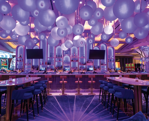 Feel like you’re living the hit Leonardo DiCaprio movie at Gatsby’s Cocktail Lounge at Resorts World Las Vegas