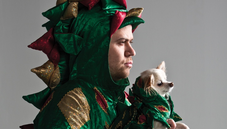 The comedy magician is thriving at his Flamingo show.