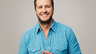 The country star performs at Resorts World Las Vegas.