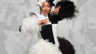 'Drag Race' contestant brings her talents to the Las Vegas stage.