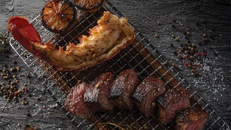 From classics to off-the-beaten path delights, this city has plenty to offer.