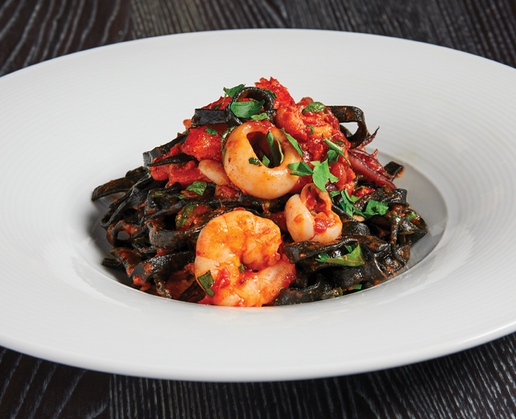 Bobby Flay’s newest restaurant at Caesars Palace in Las Vegas, Amalfi, is a hit