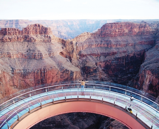 If you want to experience the Skywalk at the Grand Canyon, Gray Line’s tour company has several options available