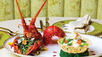 The Resorts World restaurant specializes in seafood, but that’s only the beginning.