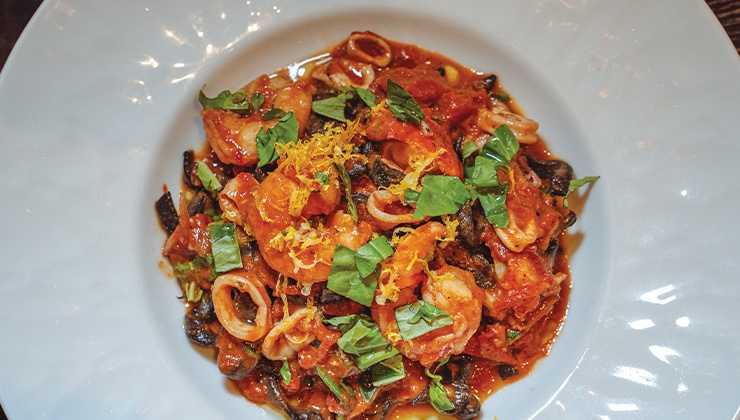 Find amazing discounts at tons of restaurants on and off the Strip.