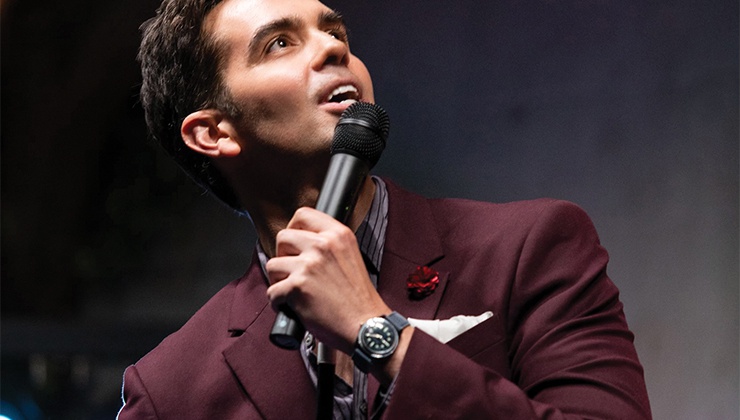 The magician and host of ‘The Carbonaro Effect’ holds court at Penn & Teller’s Rio ...