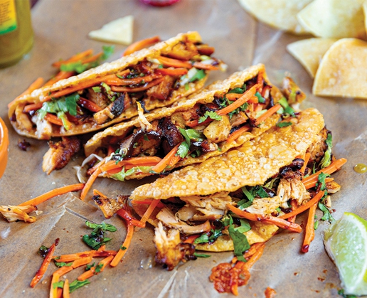 Pho-kin tacos at Mas Por Favor