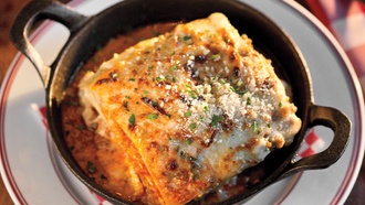 The Venetian Italian eatery is full of ‘Cake Boss’ favorites.