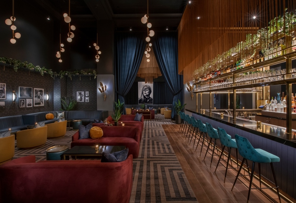 S Bar at Mandalay Bay in Las Vegas will begin offering a late-night entertainment program this month