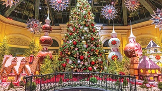 The ever-changing Bellagio Conservatory & Botanical Gardens is always worth checking out while you're on the Las Vegas Strip