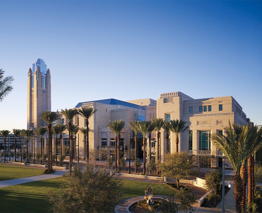 Arts and culture expanded in Las Vegas in dramatic fashion with the arrival of The Smith Center for the Performing Arts in 2015