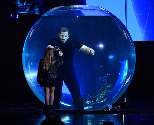 Magician and performance artist David Blaine returns to his successful residency, 'David Blaine: In Spades,' at Resorts World Las Vegas on Jan. 14-15