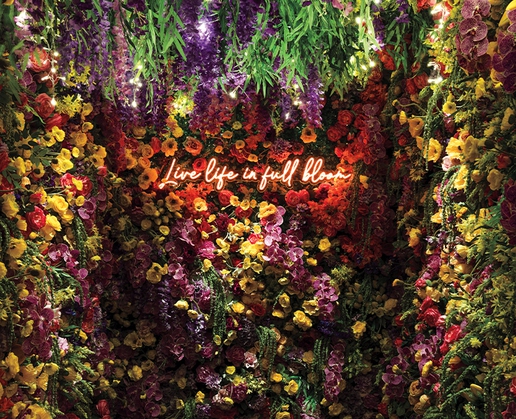 'In Bloom' is the latest installation at Bellagio Gallery of Fine Art in Las Vegas