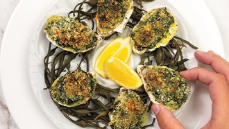 The Paris restaurant re-creates the look of the star's New York farmhouse and serves fresh ...