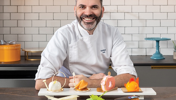 The award-winning chef brings his Cronut and new monthly items to Caesars Palace guests.