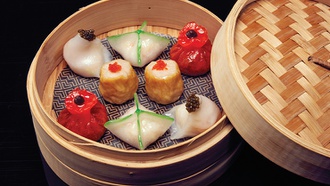 We take you through three great experiences at this longtime Strip property.