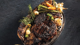 ‘Las Vegas Magazine’ publisher Katie Dixon helps you plan the perfect week!