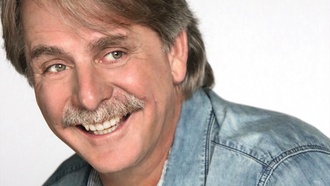 The entertainer's latest shows at The Mirage feature a mix of new and classic jokes.