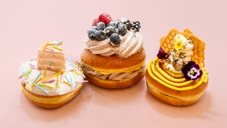 Find beautiful, delicious pastries at Caesars Palace, The Venetian and more.