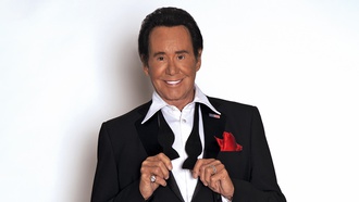 The icon’s show at Flamingo takes audiences on a journey through a fascinating career.