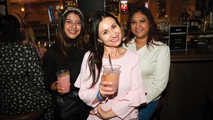 ELITE members enjoyed a night of complimentary cocktails at Cabinet of Curiosities at Horseshoe Las Vegas, followed by self-guided tours through REAL BODIES at Horseshoe Las Vegas and Dino Safari: A Walk Thru Adventure