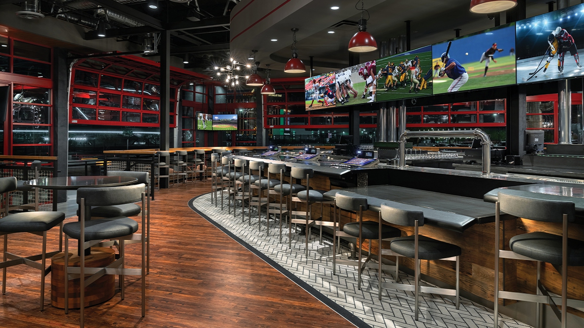 Football viewing options abound in Las Vegas