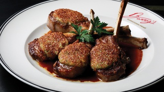 From a sensational drink cart to signature specials and attentive staff, this Circa Las Vegas ...