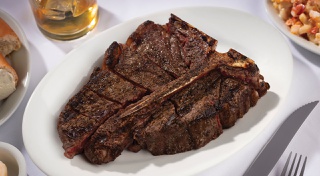 The Harrah’s Las Vegas restaurant serves up great cuts and views.