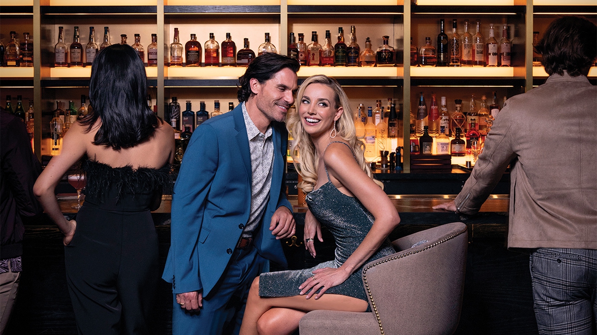 Feeling romantic? Take your sweetheart to one of the top lounges in Las Vegas