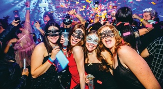 ‘Las Vegas Magazine’ publisher Katie Dixon helps you plan the perfect two weeks!