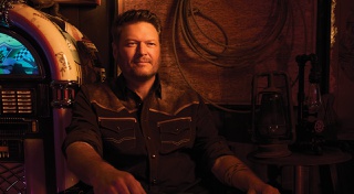 The entertainer is giving fans a great time during his Caesars Palace residency.