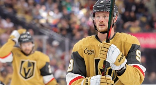 ‘Las Vegas Magazine’ publisher Katie Dixon helps you plan the perfect week with past HOF honorees!