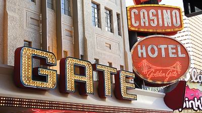 Golden Gate Hotel & Casino offers free happy hour and slot play every evening in Las Vegas