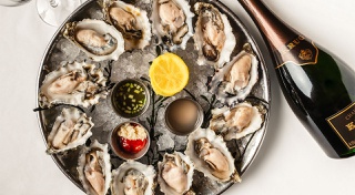 Enjoy everything from $2 oysters to $8 handcrafted cocktails at the MGM Grand longtime favorite restaurant.